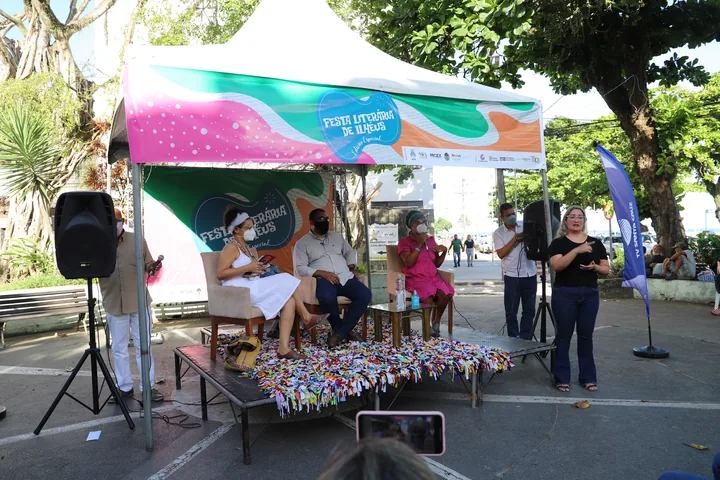 Atividade ao ar livre na edição especial da FLI 2021